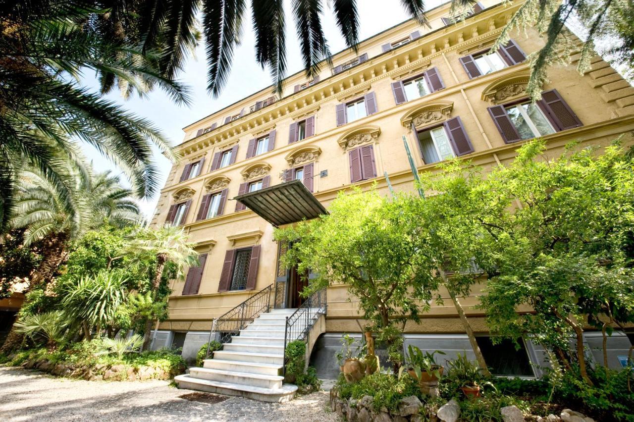 Gaestehaus Deutscher Orden Casa de hóspedes *